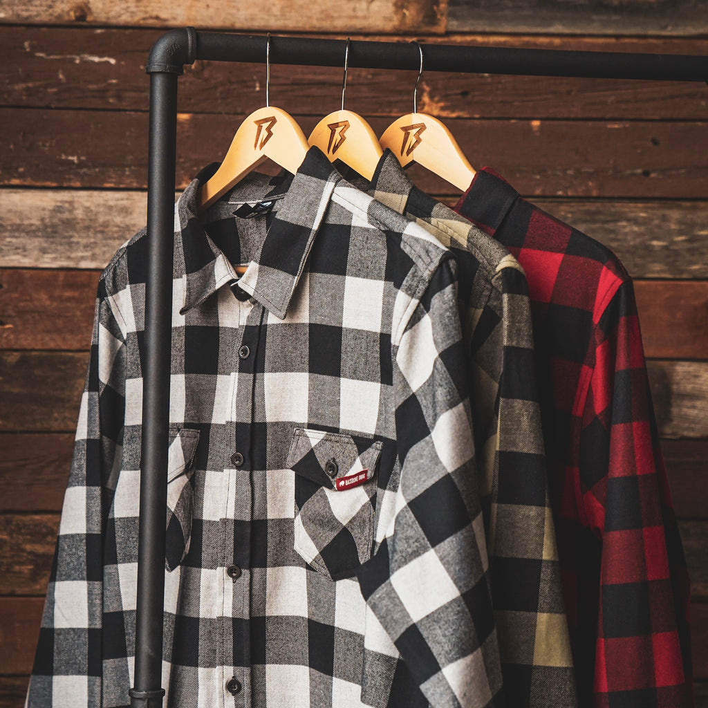 FLANNEL DROP :: 6:00 PM CST